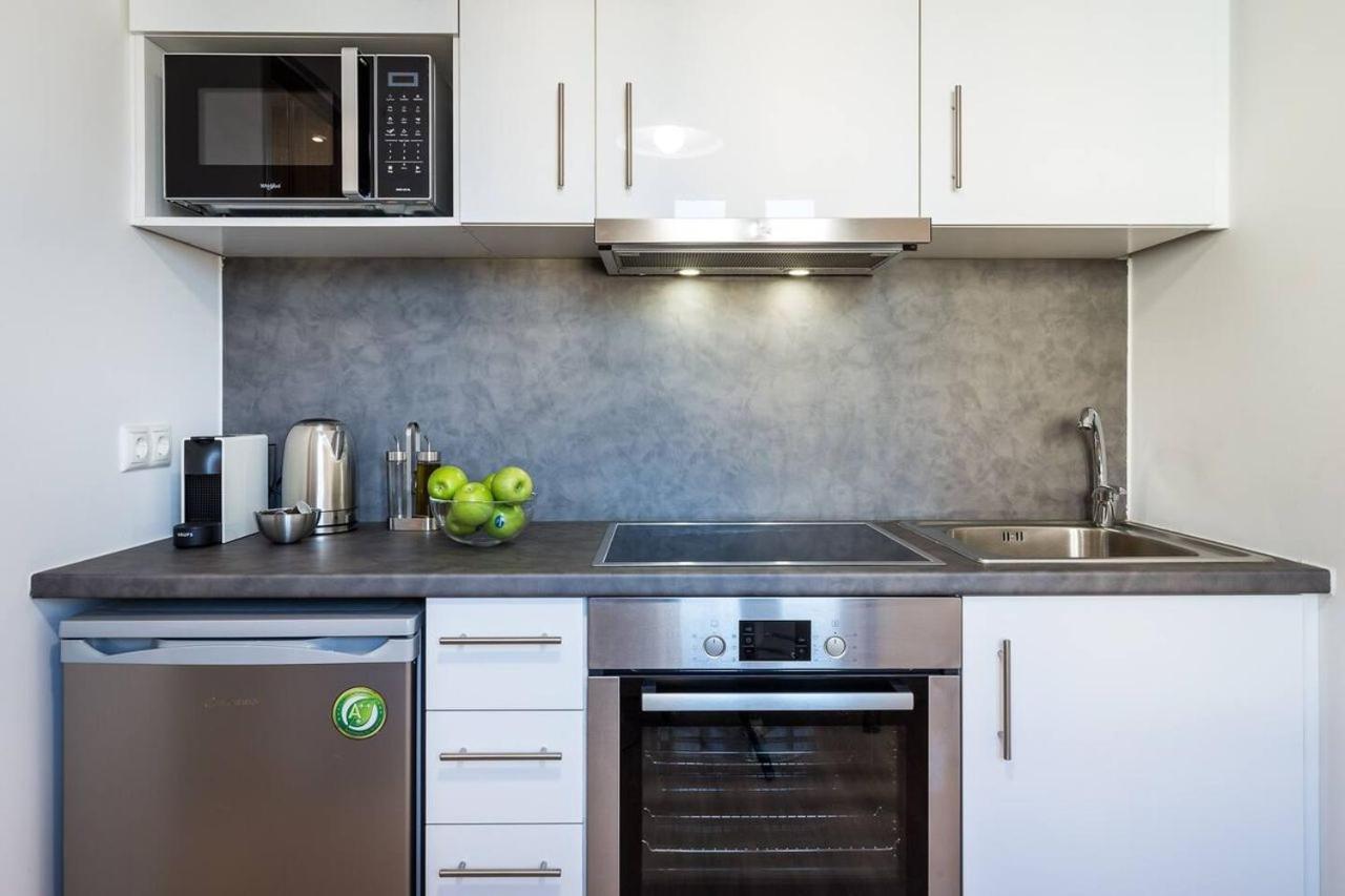Emily In Athens - Central Chic Flat With Terrace Syntagma E1 Buitenkant foto