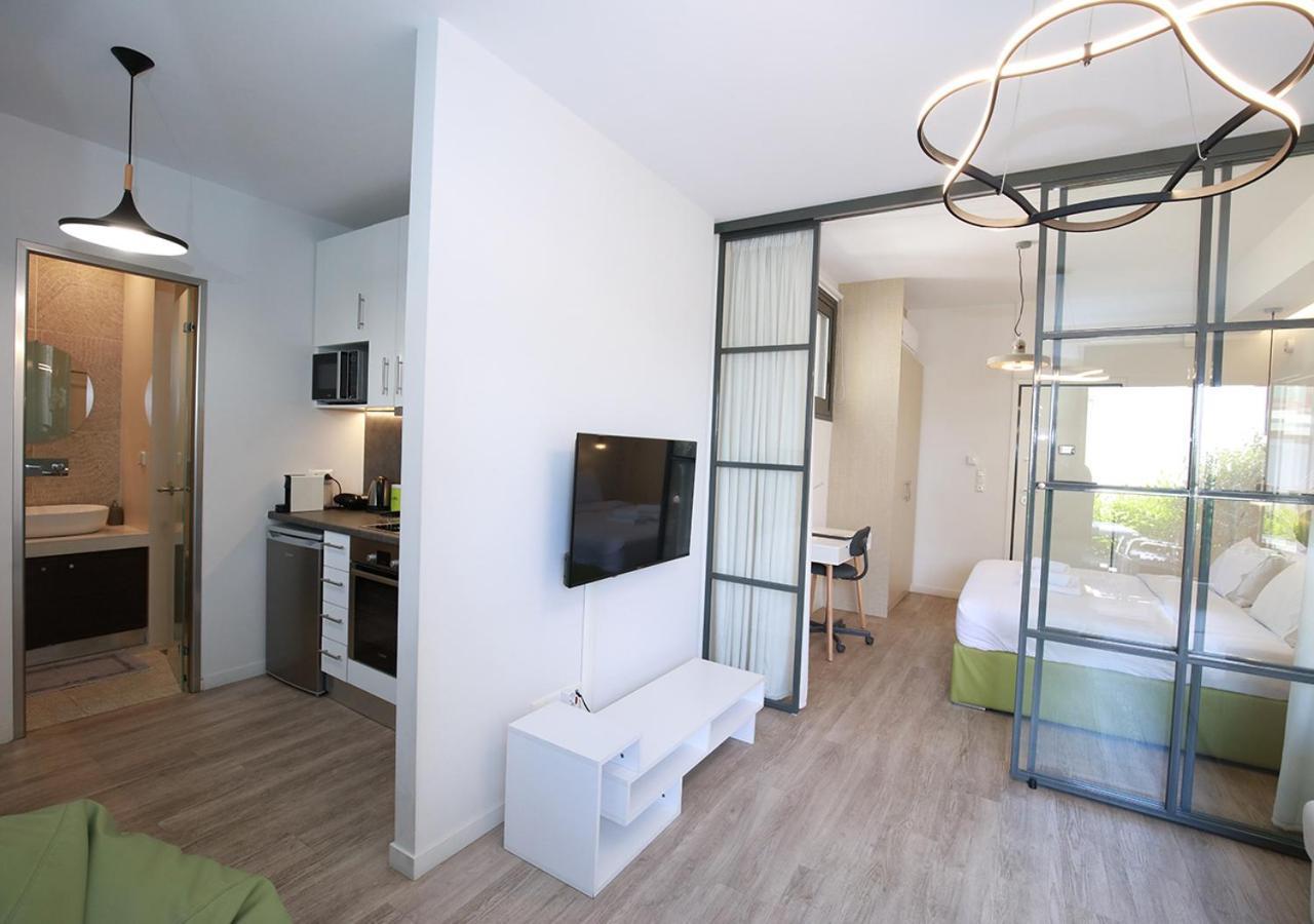 Emily In Athens - Central Chic Flat With Terrace Syntagma E1 Buitenkant foto